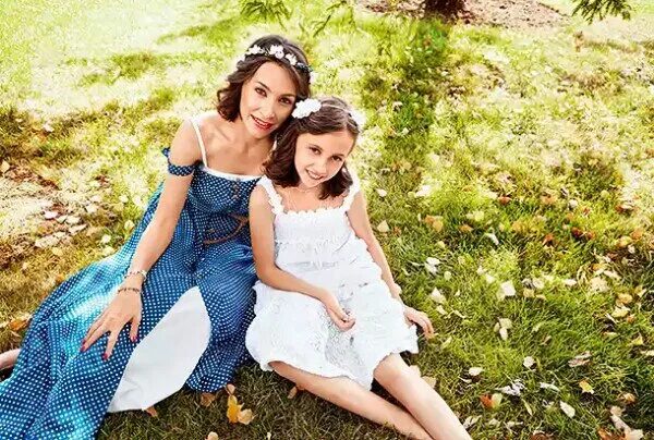 Actress Olga Krasko with her daughter Olesya (2015) Photo by Mishanya Trofimov 