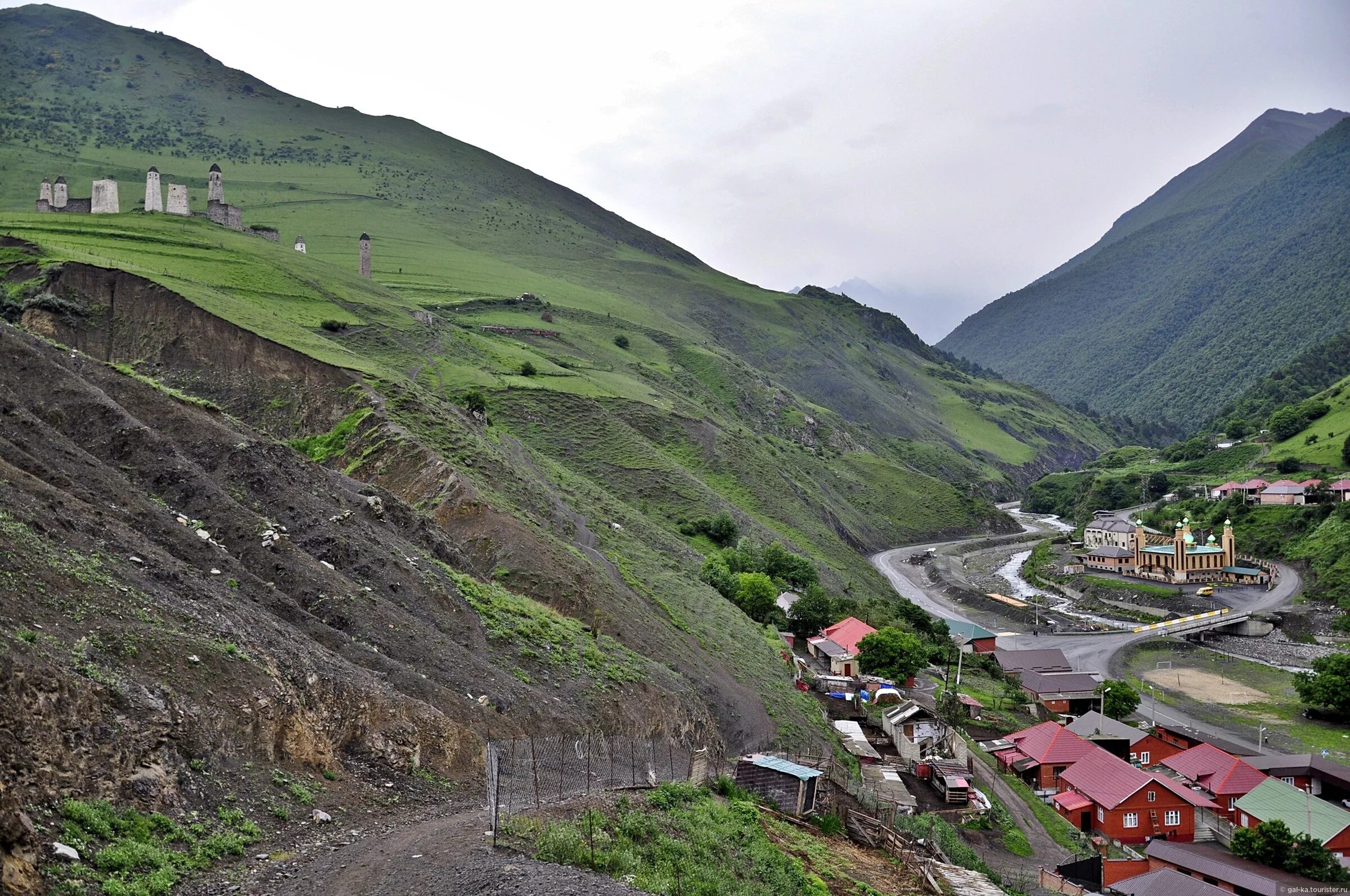 Республика ингушетия село яндаре. Села в ингушетии. Село армхи ингушетия. Село алкун. Город сурхахи республика ингушетия.