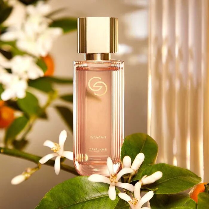 Духи орифлейм giordani gold. Туалетная вода джордани голд орифлейм. Giordani gold духи oriflame. Джордани голд эссенза. Духи джордани вайт голд орифлейм.