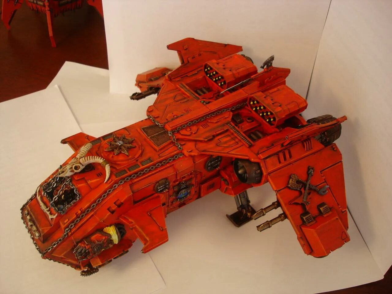 Warhammer 40000 Storm Eagle. Storm Eagle вархаммер. Грозовой Орел вархаммер. Громовой орёл вархаммер.