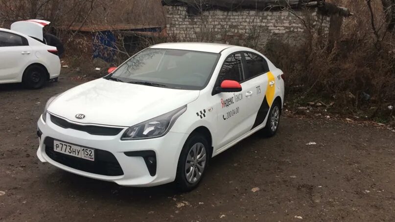 Губкинский такси хендай солярис. Аренда авто под такси 1000 рублей. Аренда авто в нижнем новгороде без водителя. Аренда такси в нижнем новгороде. Машина под такси нижний новгород.