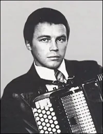 Сергей некрасов баянист биография википедия личная жизнь В.Сёмин-Поздравление В.И. Журавлёвой-Пономаренко YouTube