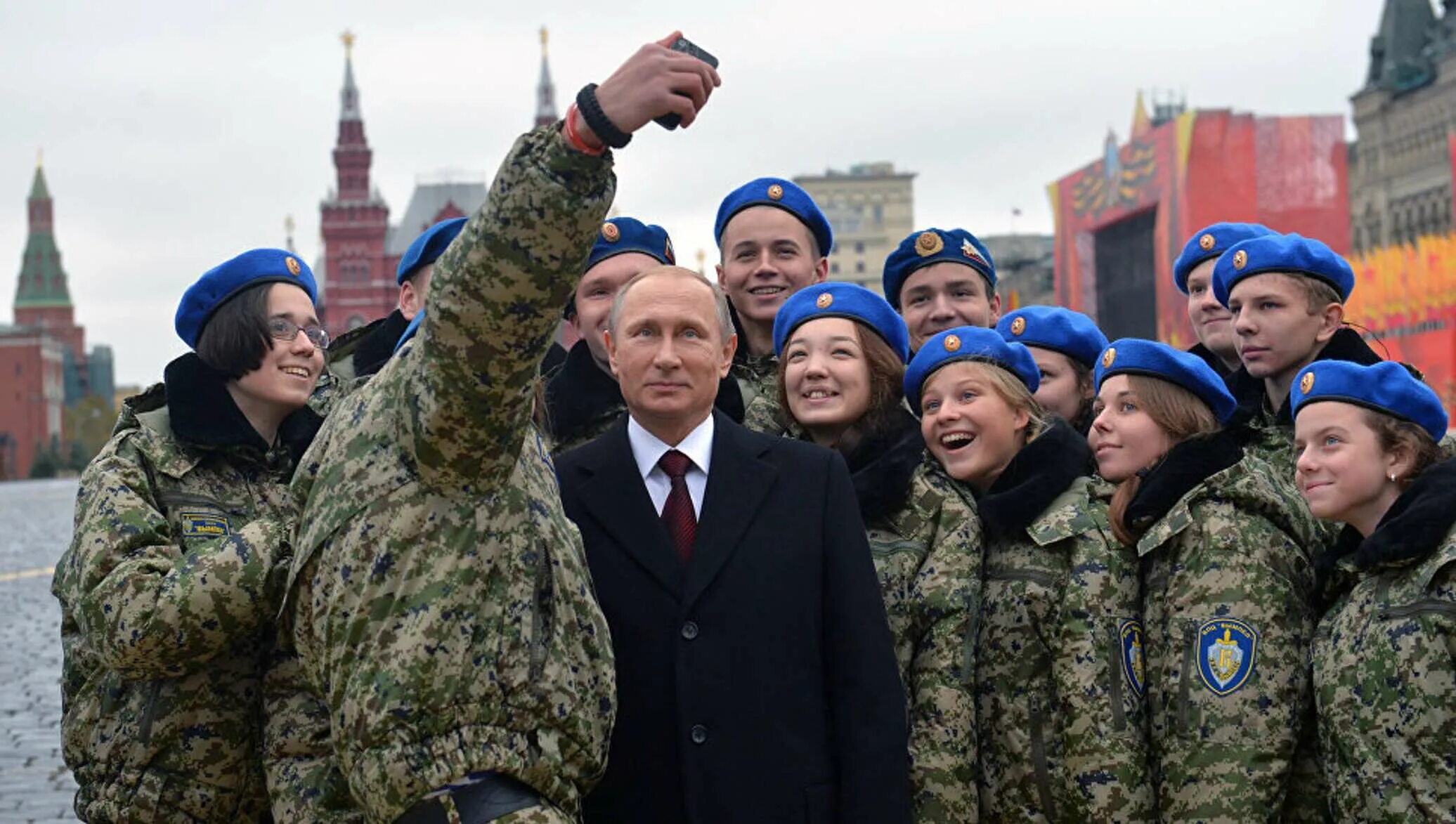 Патриотизм в государственной политике россии. Селфи с Путиным ВПЦ Вымпел. Патриотизм. Патриотизм россиян. Русский Патриот человек.