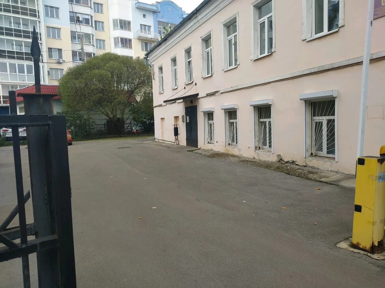 Проект административного здания. Перечень работ по эксплуатации зданий. Фасад административного здания. Общественные здания. Эксплуатации административных зданий.