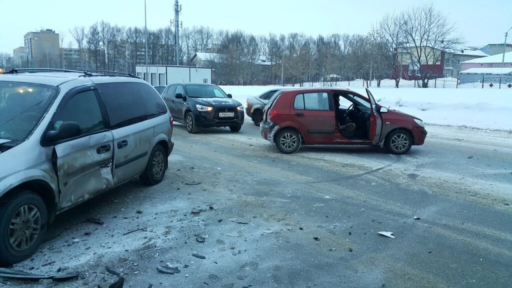 Авария в саранске вчера. Аварии Саранск Светотехстрой. Саранск происшествия на дорогах. Происшествия Саранск вчера на Светотехстрое.