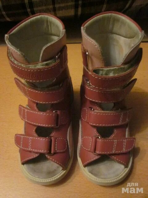 Ортопедический коврик для детей. Орто 24. Ботинки тык орто белые. Ортопедический массажный коврик. Орто 24.