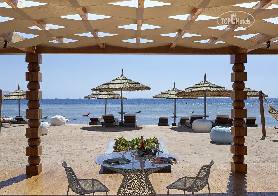 Coral sensatori resort. Coral Sea Sensatori 5 Шарм-Эль-Шейх. Coral Sea Sensatori Imperial 5*. Coral Sea Sensatori Resort 5 пляж. Корал си Империал Резорт 5 Шарм-Эль-Шейх.