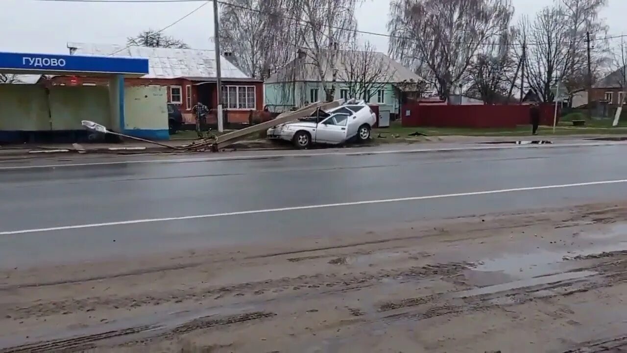 18 апреля 4 00. Гудово Добровский район. Гудово Липецкая область Добровский район.