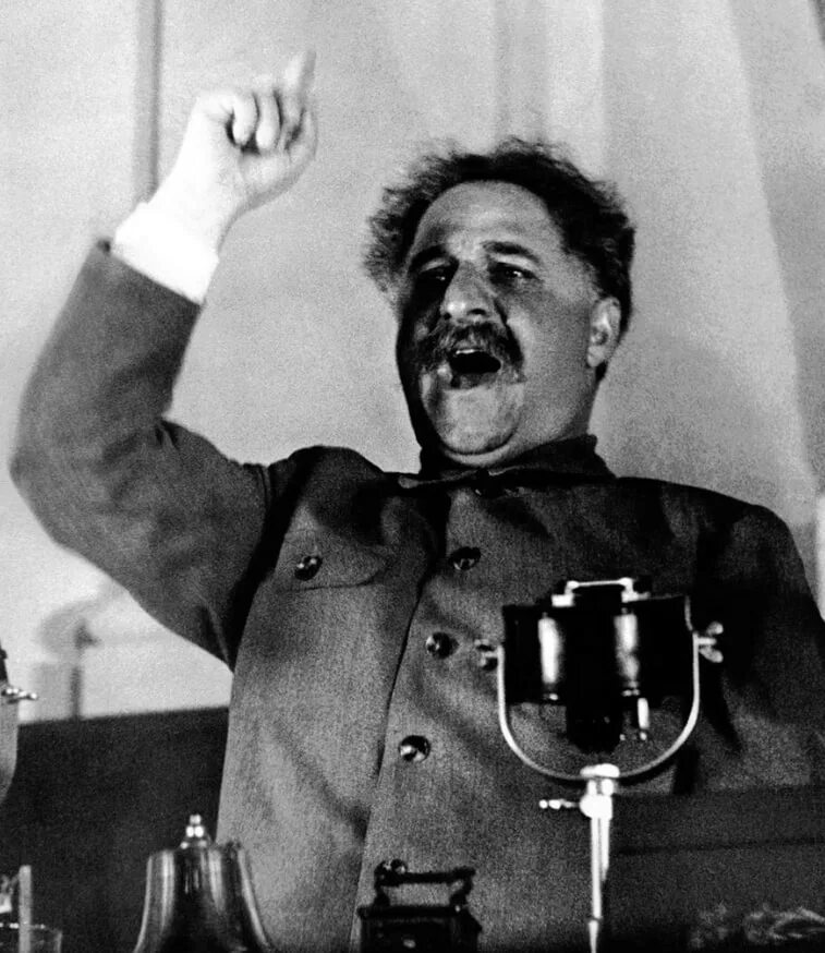 орджоникидзе нарком. нарком тяжелой промышленности. нарком тяжелой промышленности. нарком тяжелой промышленности. орджоникидзе григорий константинович.