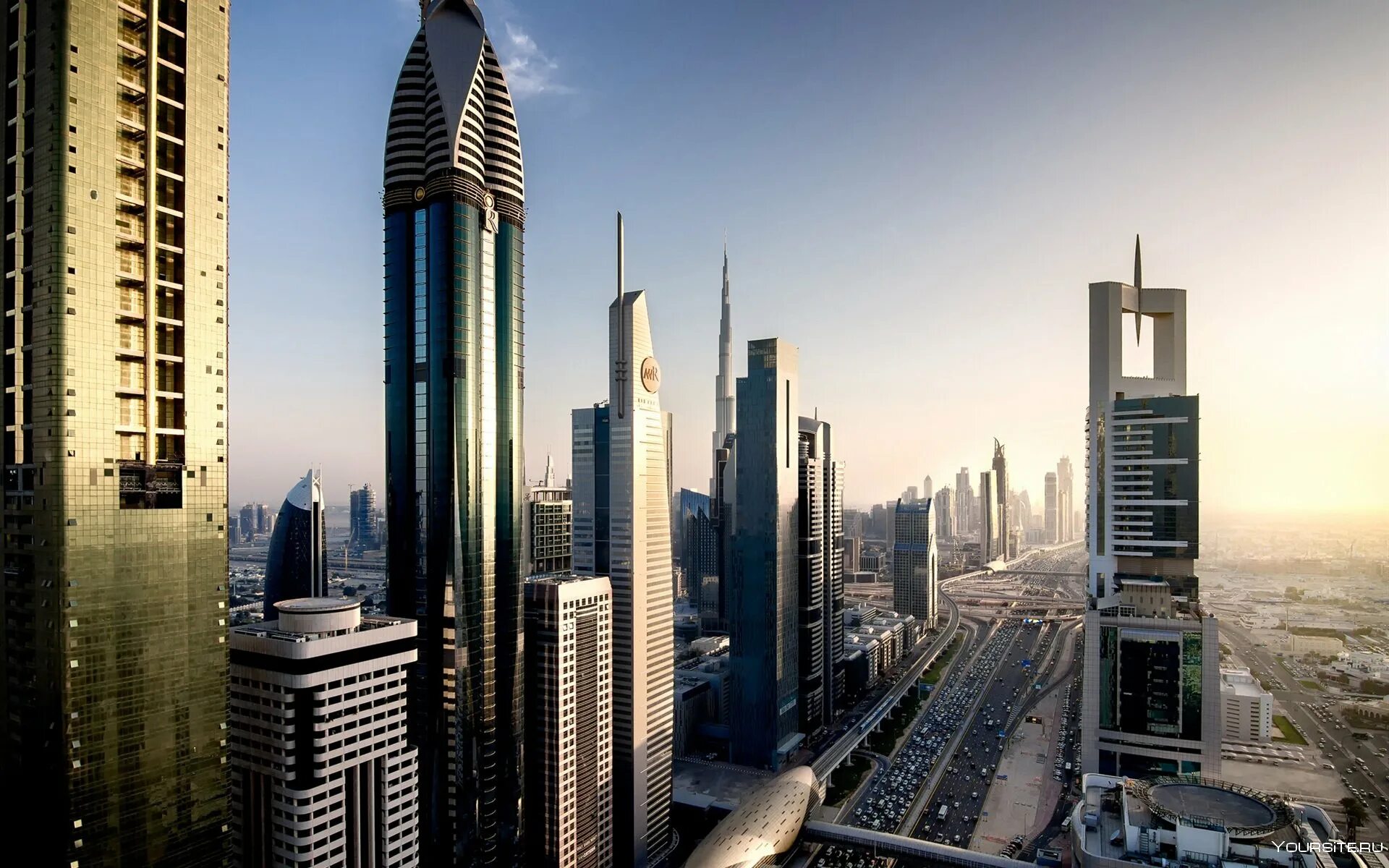 Дубай небоскребы. Небоскребы Дубая. Шейх Заид роуд ОАЭ. Дубай Сити Тауэр. Небоскребы Дубай ОАЭ.