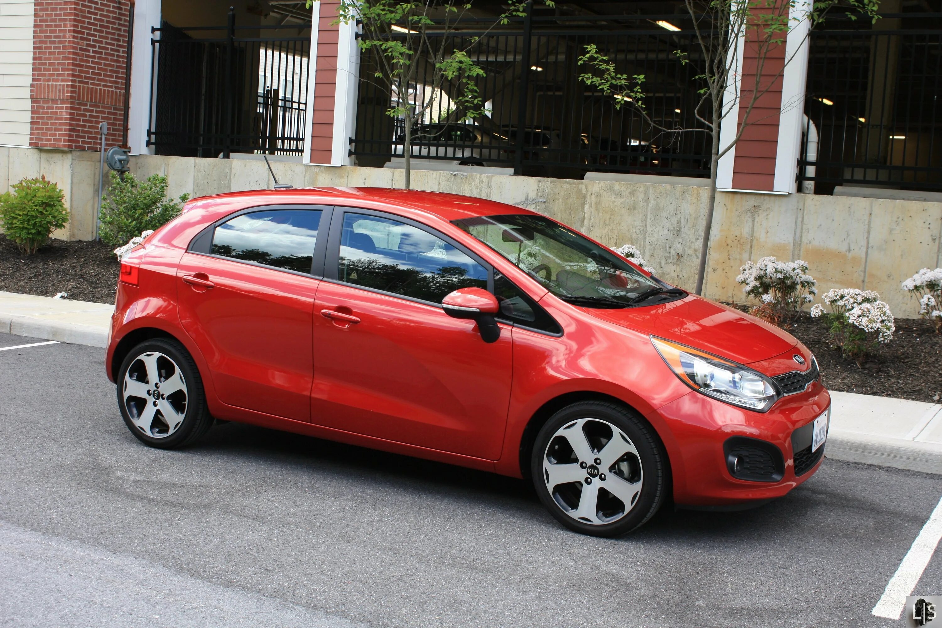 Kia Rio 3 хэтчбек. Kia Rio Hatchback 2014. Kia Rio Hatchback 2012. Kia Rio 2014 хэтчбек. Киа хэтчбек 2023