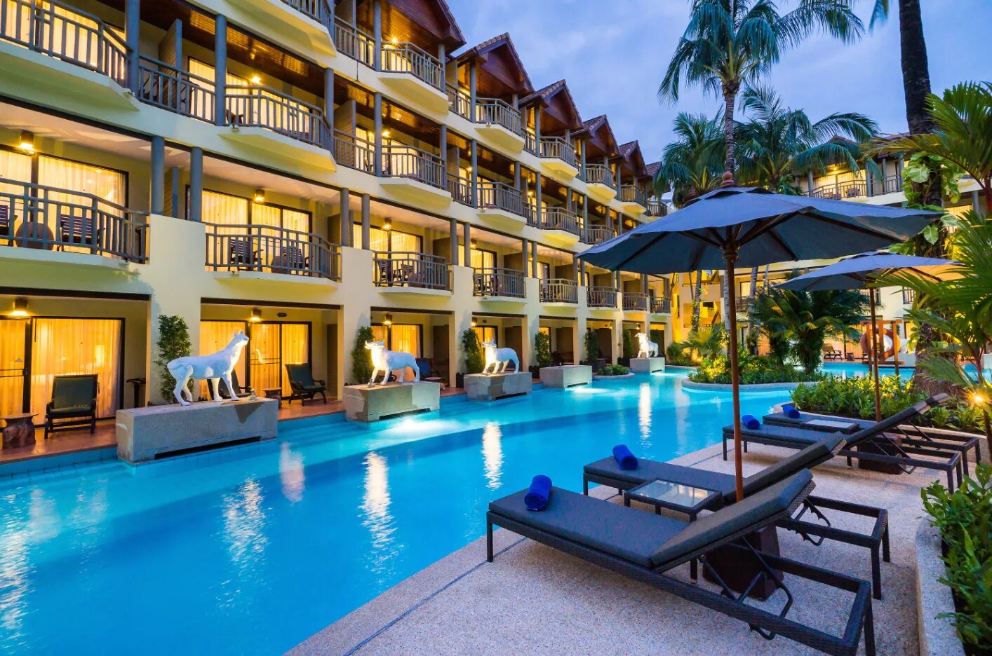 Аренда тайланд пхукет. Phuket Marriott Resort & Spa. Мерлин Бич Резорт Пхукет. Пхукет отель Марриотт спа Резорт. Марриотт Пхукет Карон.