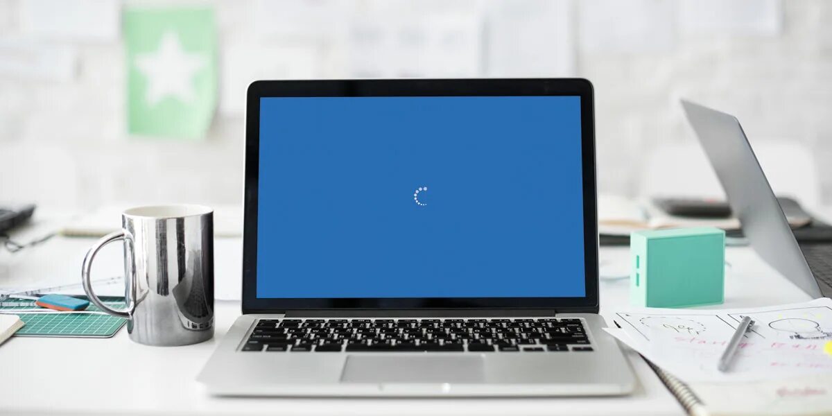 Reboot computer. Restarting the computer. starting computer. restarting. does the computer start? no, it.
