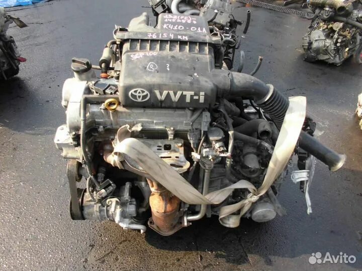 Двигатель тойота витц 1.3. Toyota Yaris 2sz-Fe. 2sz-Fe двигатель. Тойота Ярис двигатель 2sz-Fe. 2sz-Fe номер двигателя.