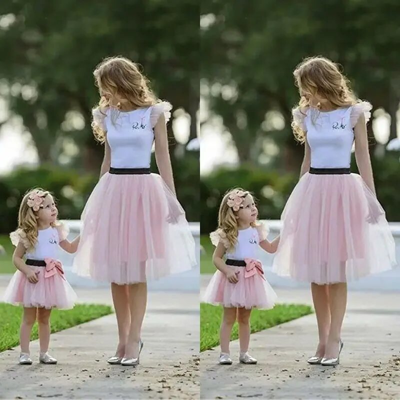 Платье для девочки и мамы одинаковые. Платье девочки и мамы. Платье девочки и мамы. Мама и дочка. Фотосессия с дочкой в платьях.