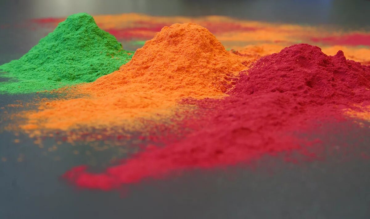 красители для полимеров. порошковая окраска металла. стардаст порошковые краски. порошковая термореактивная краска. работа порошковый краска.