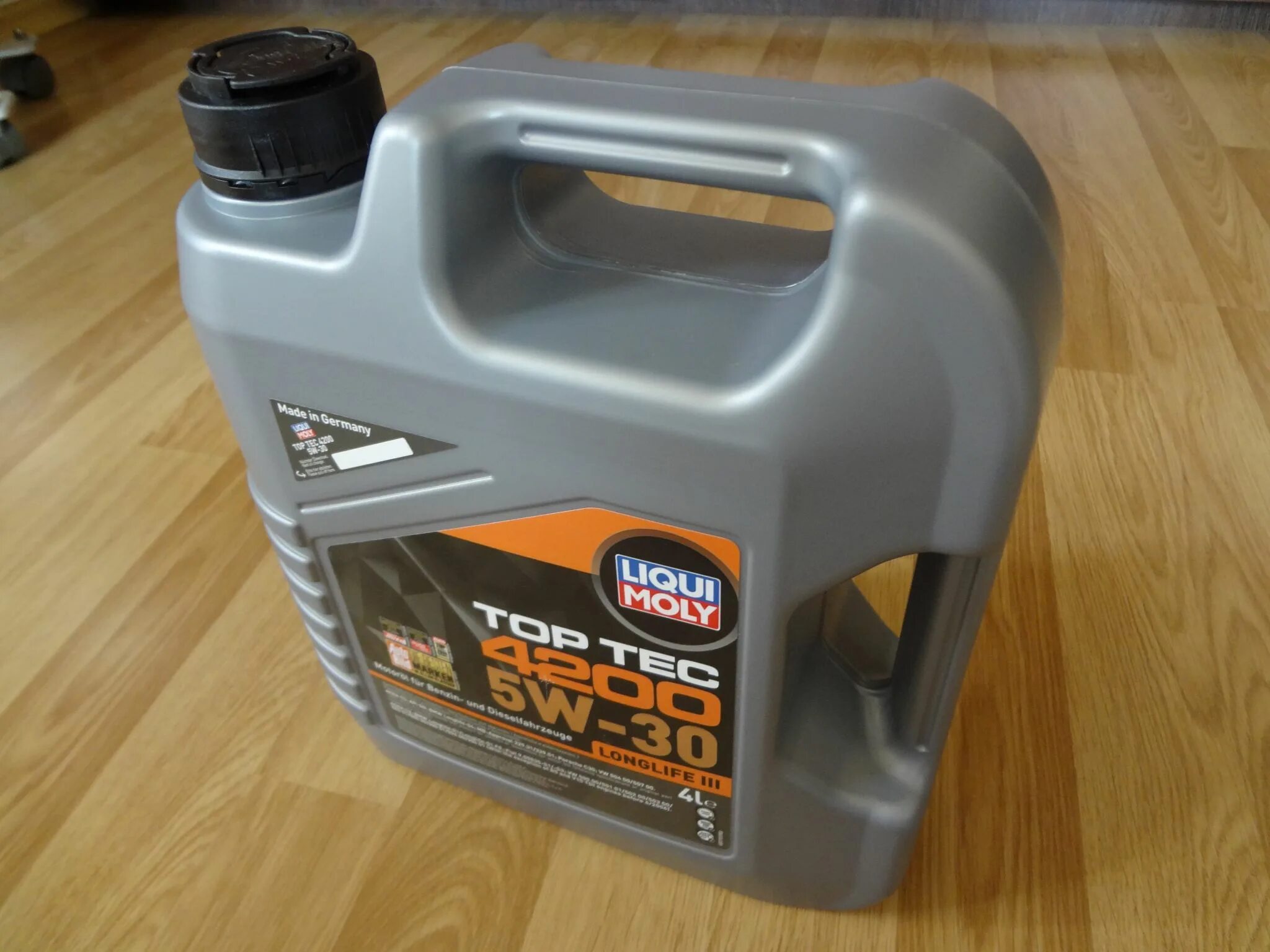 Масло liqui moly 4200. Ликви моли 5w30 синтетика 4200. Ликви Молли 4200 5w-30. Ликви моли 5w30 4200 5л. Top Tec 4200 5w-30.