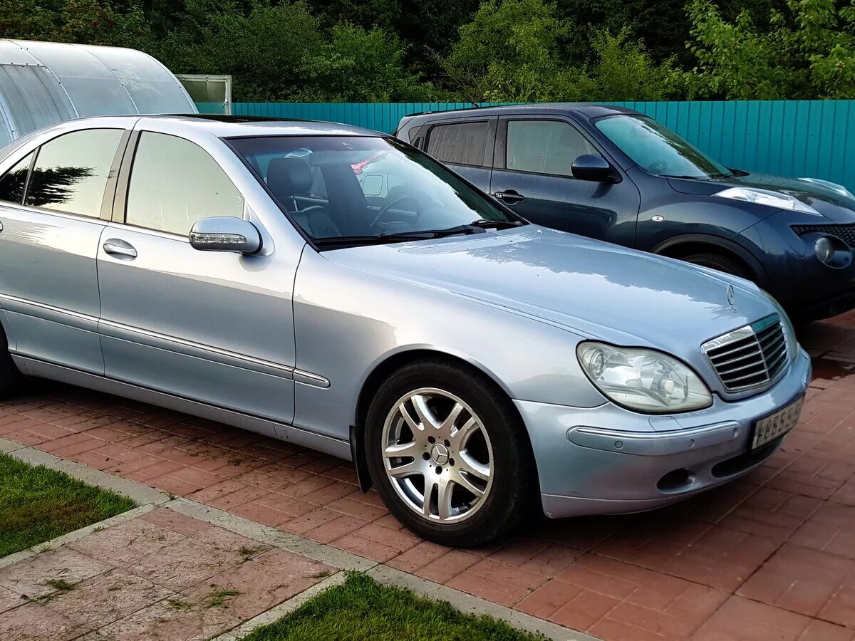 Куплю мерседес 1999. Мерседес s220 1999. Мерседес 220 1999. Mercedes w220 1999. E220 Mercedes 1999.