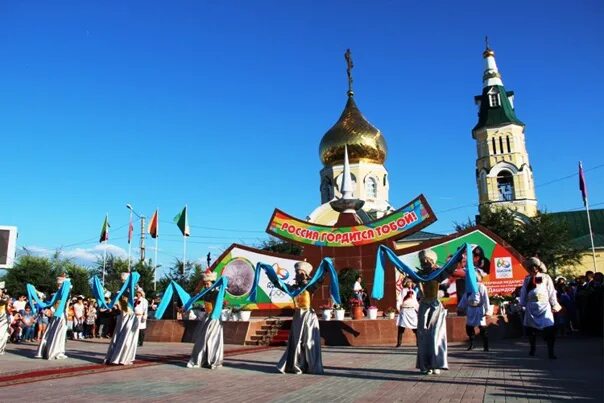 Агинский бурятский округ. Пгт Агинское Забайкальский край. Достопримечательности пгт Агинское. Площадь Агинское. Площадь поселка Агинское.