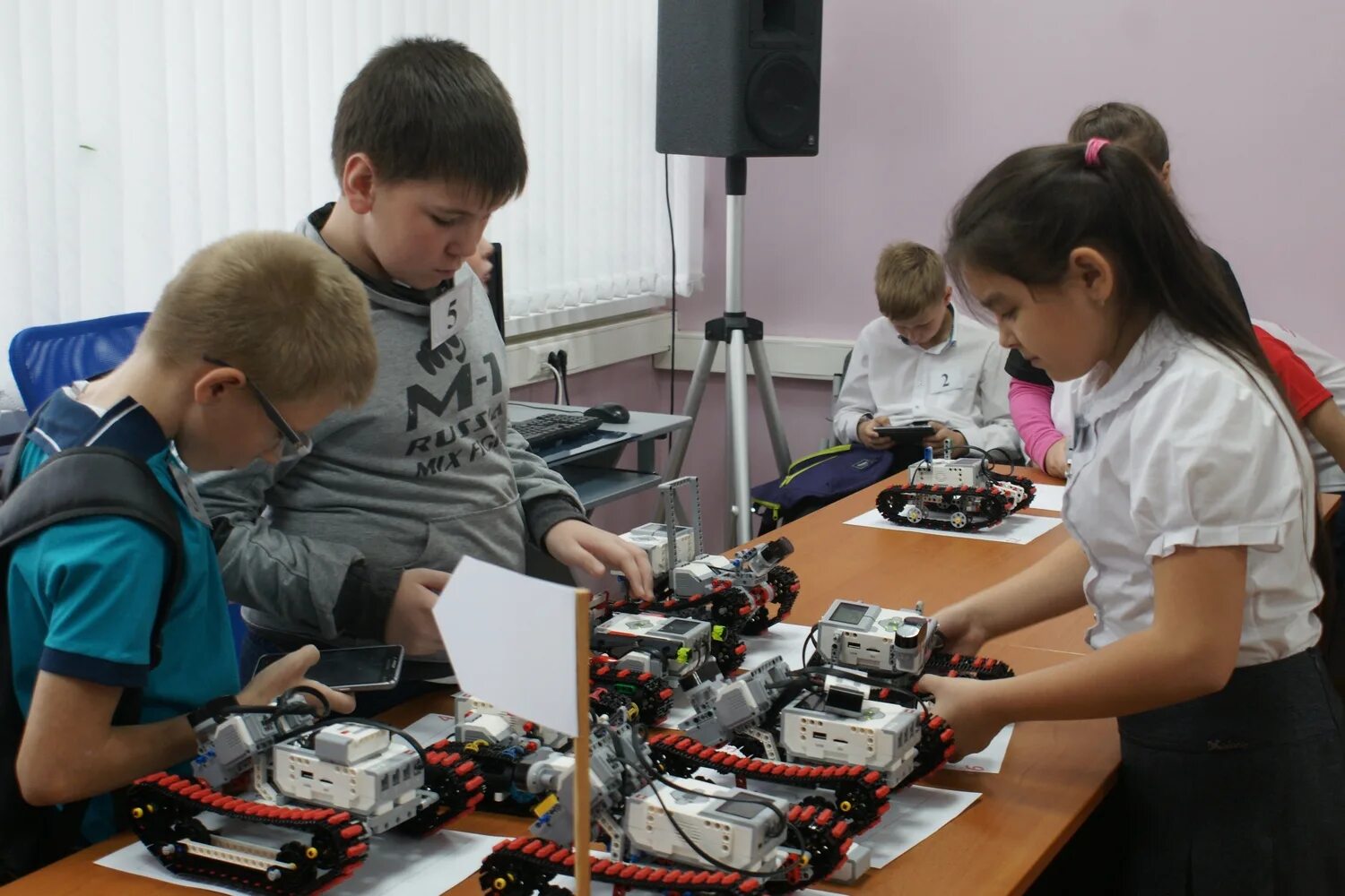 Сценарий робототехника. Робототехника. Образовательная робототехника. Робототехника для детей. Робототехника в образовании.
