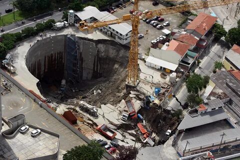 Back hole