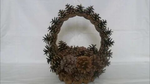 Корзиночка из шишек