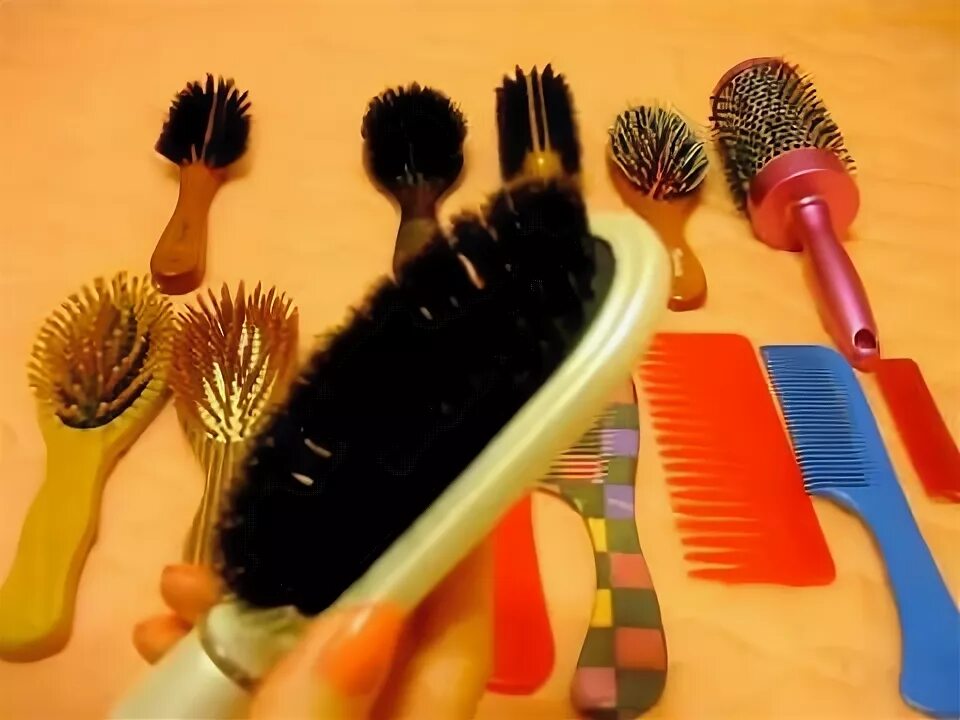 Как часто мыть расческу