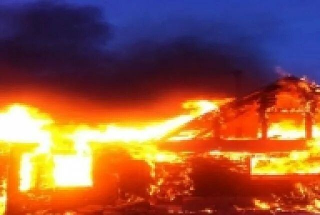 пожарные украины. пожар в диспетчерской. пожар в пос солнечный. пожар в пушкино 6 ноября 2022 года. помощь погорельцам.