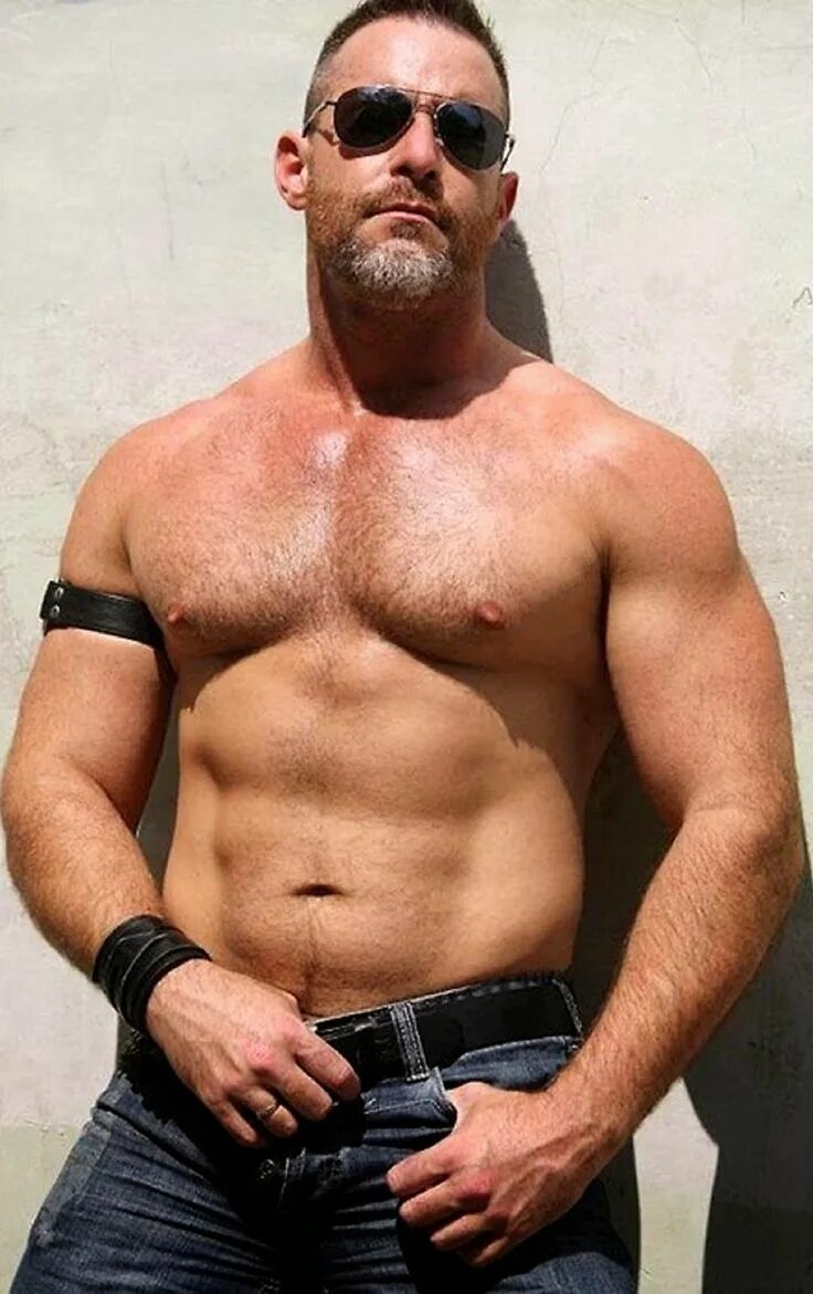 Дэдди Беар. Ммм мужчины. Hunk Daddy. Muscle Daddy.