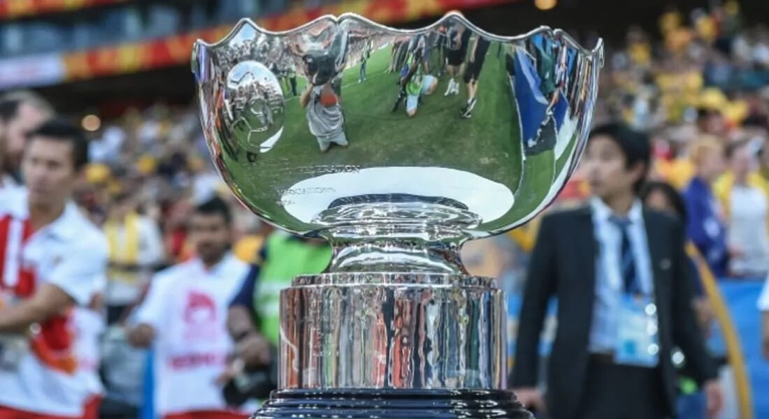 Кубок арабских наций 2021. Араб с кубком. Кубок арабских наций 2021. Кубок арабских наций 2018. Сборная алжира по футболу 2021.