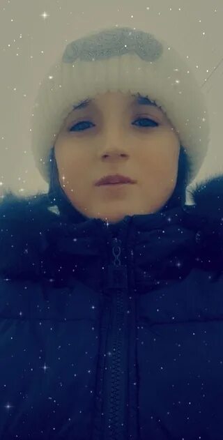 Лена младше вероники на два года. Лена младше вероники на два года