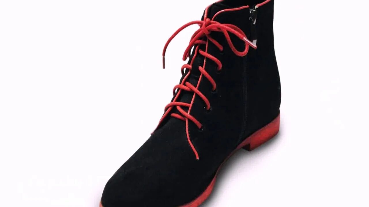 Тимберленд женские ботинки с красными шнурками. Ботинки с красными шнурками. Черные ботинки с красными шнурками.