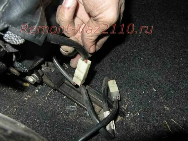 Плохо запускается 2110. 2110 подогрев сидений проводов ваз. провод подогрева под сиденьем ваз 2112. провода на подогрев сидений ваз 2112. установка сидений ваз 2112.