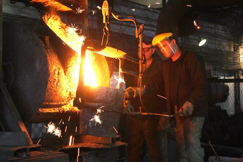 Сукремльский чугунолитейный завод логотип. Сукремльский чугунолитейный завод. Людиновский чугунолитейный завод 19 век. Чугунолитейный завод людиново. Чугунолитейный завод людиново.