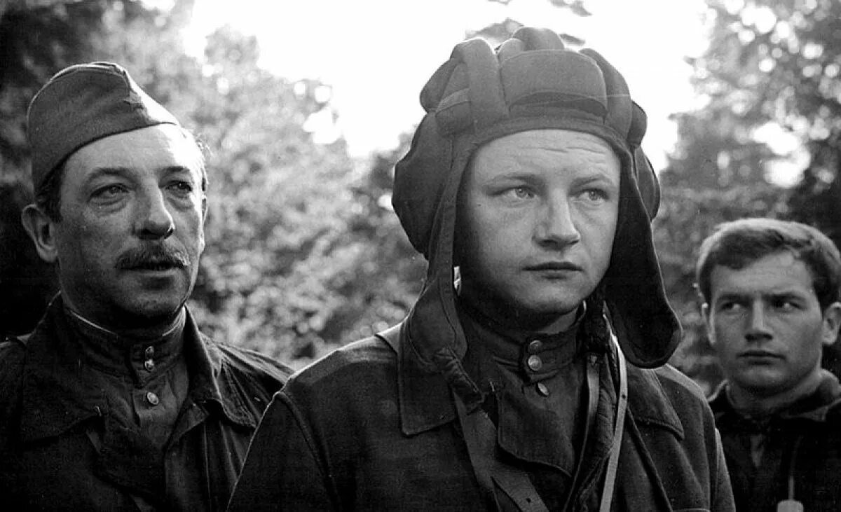 Кинофильмы про великую отечественную войну. Кинофильмы про великую отечественную войну