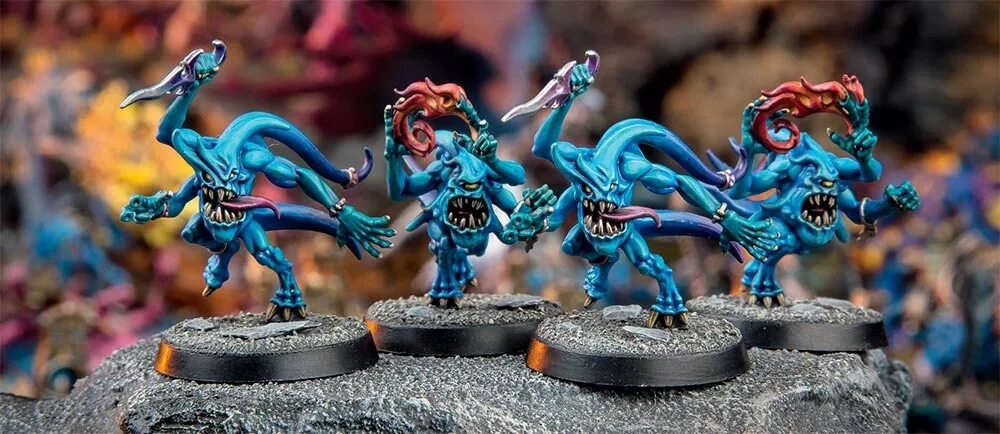 Blue horrors. Pink horrors warhammer. Серебряная башня тзинча. Синий ужас тзинча. Blue horrors.