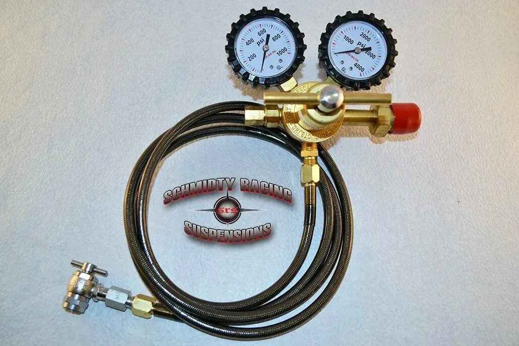Манометр вабко. Вентиль для манометра. 800 psi. 800 psi. Регулятор на азот.