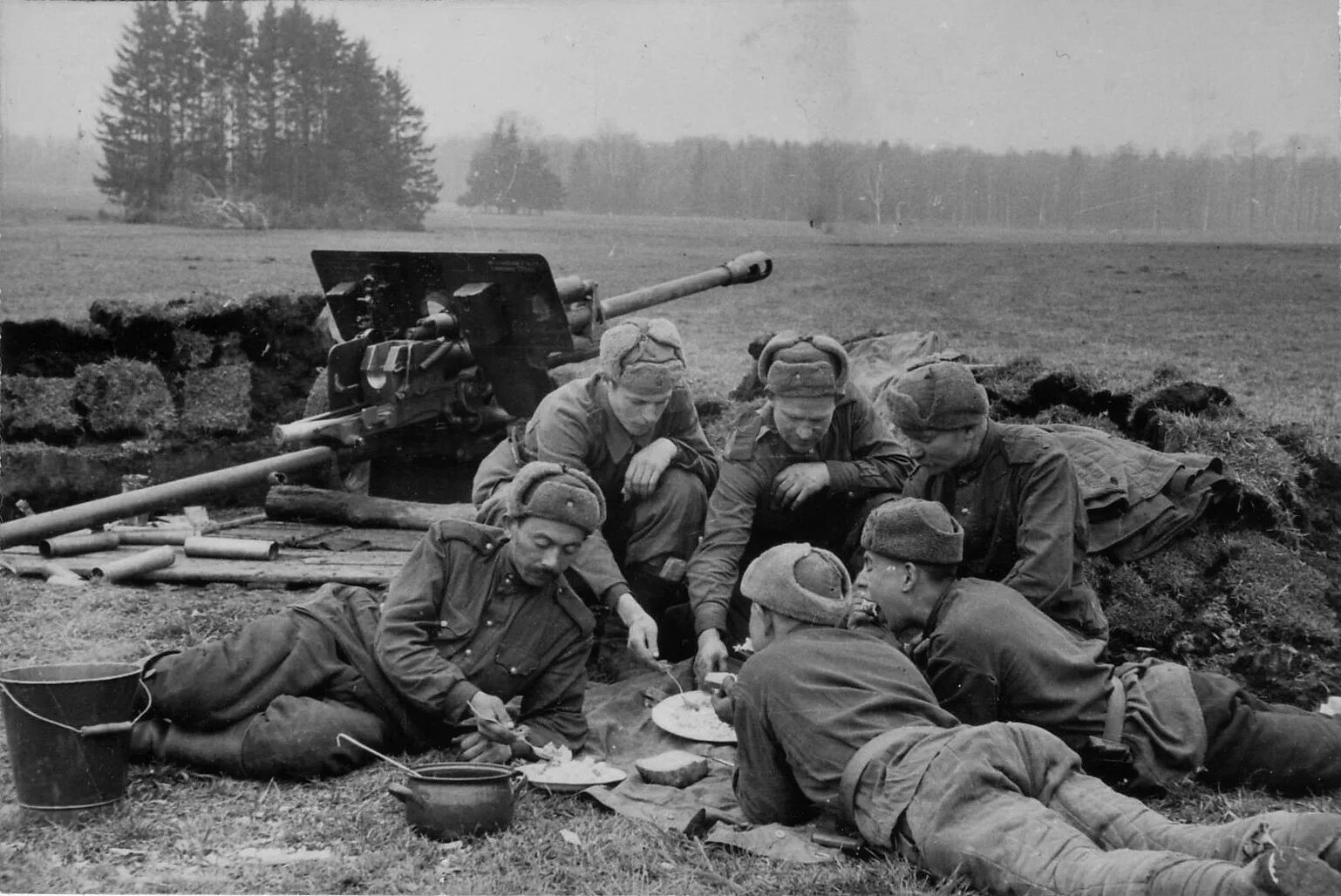 Военные отечественной войны. Великая Отечественная война 1941-1945. Советская артиллерия на подступах к Берлину. Советская артиллерия на подступах к Берлину, апрель 1945 года. 2 Отечественная война 1941-1945.