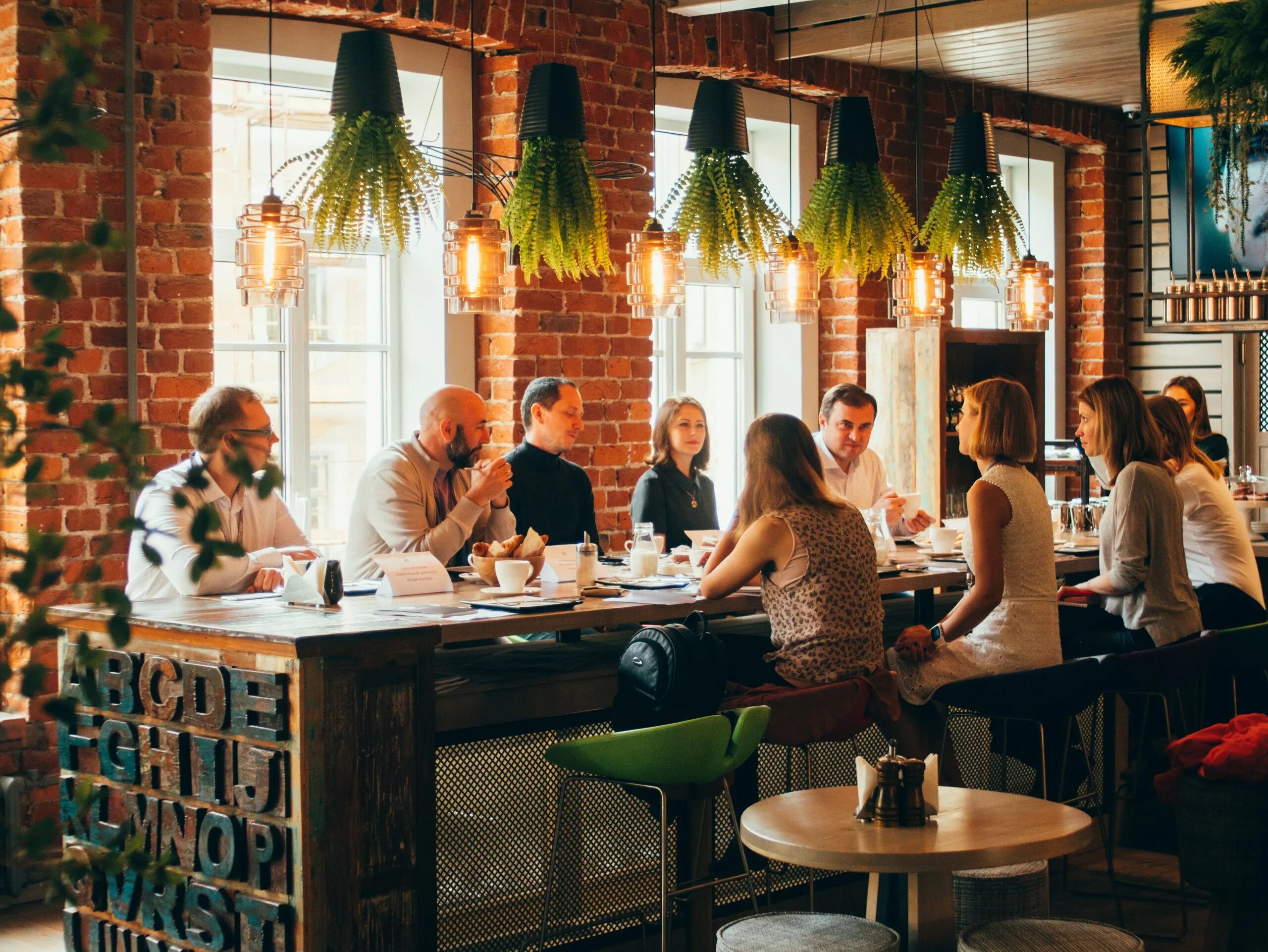 Коворкинг зона. Коворкинг а33 мытищи. Коворкинг для студентов. Коворкинг симферополь. Коворкинг для студентов.