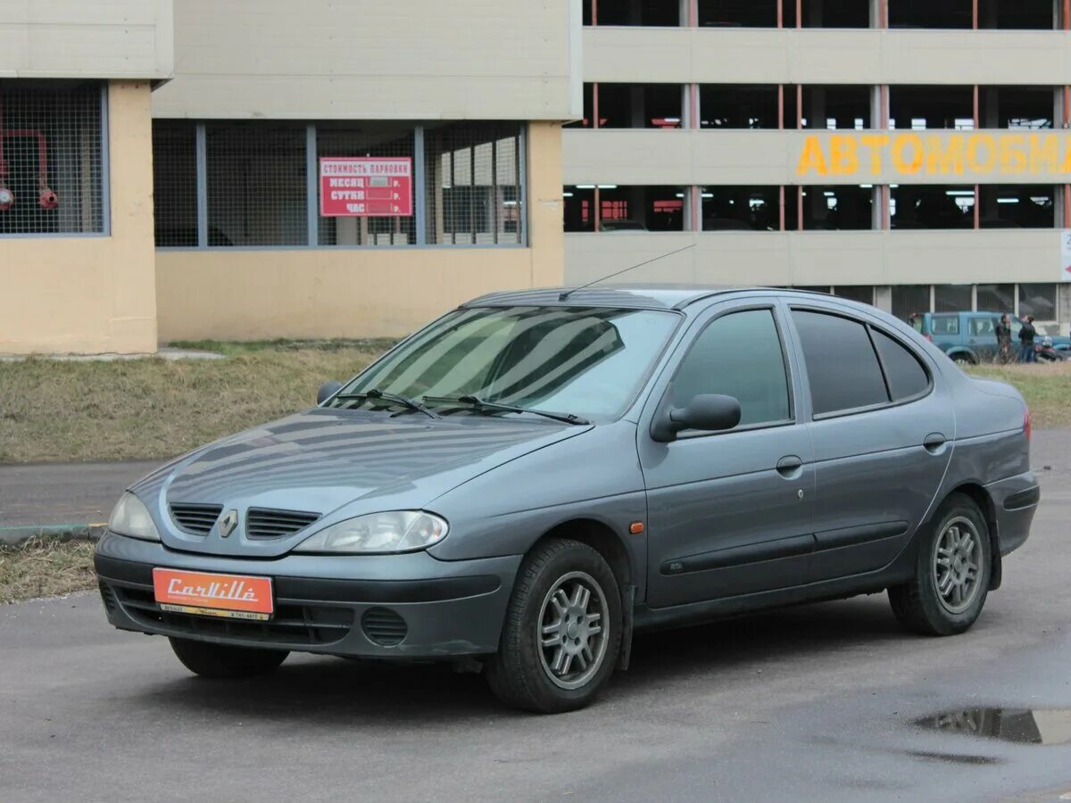 Renault 2000 года. Renault Megane 2000. Рено Меган 2000г. Рено Меган 2000 года. Рено Меган 2000 Рестайлинг.