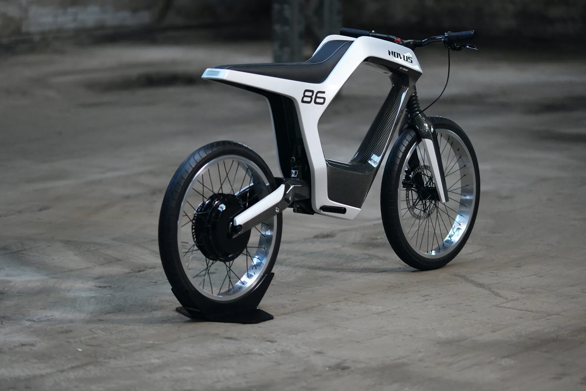 Мотоцикл электро взрослый. Электровелосипед Novus. Электромотоциклы 2022. Электромотоцикл 2023. Электробайк Марс.