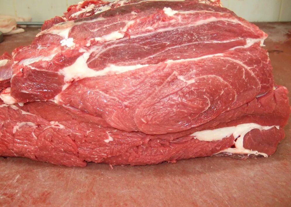 10 килограммов мяса. Мясо говядина. Домашнее мясо говядина. Говяжье мясо.