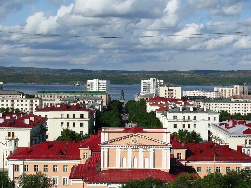 Североморск. Североморск Мурманская область. Североморск площадь. Североморск город в Мурманской обл. Североморск площадь города.