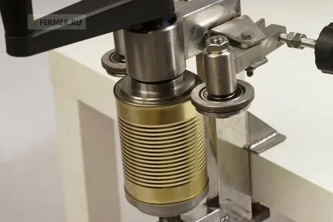 Закаточная машинка для жестяных банок