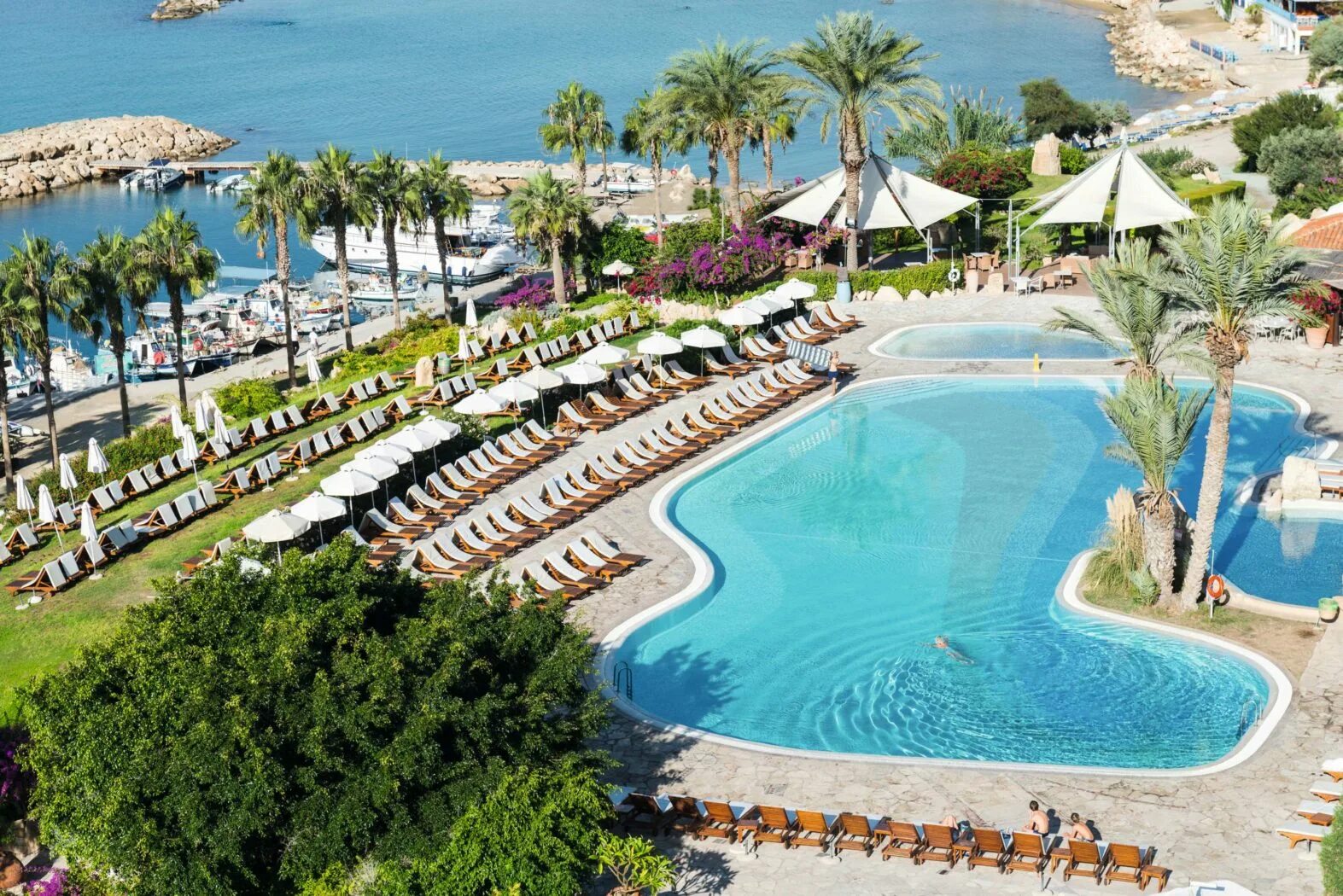 Coral Beach Hotel & Resort 5*. Кипр Корал Бич отель энд Резорт. Кипр отели 5 звезд. Coral beach hotel resort