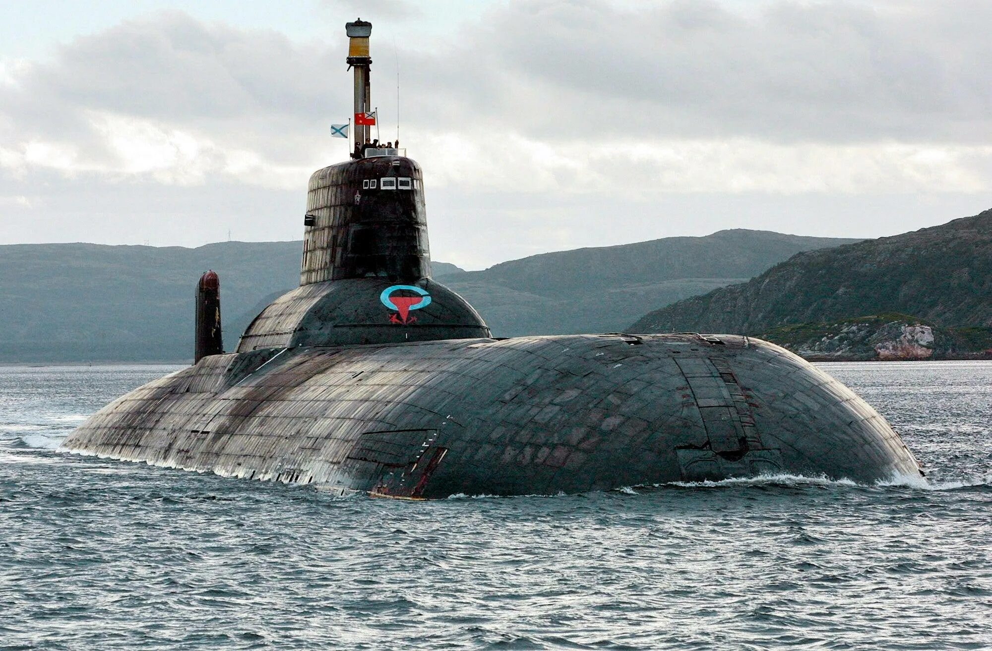 Апл ворлд. Подводные лодки проекта 941 «акула». апл тк-208 &quot;дмитрий донской&quot;. подводная лодка акула проект 941. подводная лодка акула тайфун.