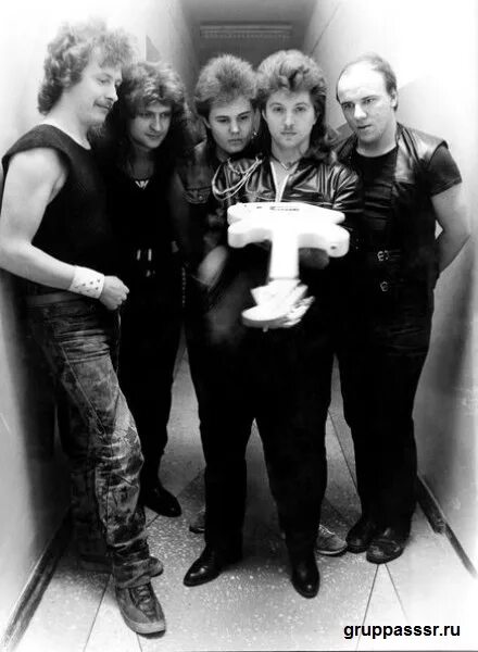 Советские рок группы 80. Группы 80-х СССР. Советские рок группы.