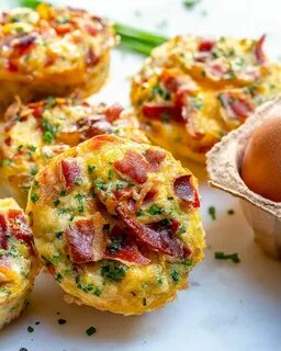 Маффин с яйцом и беконом