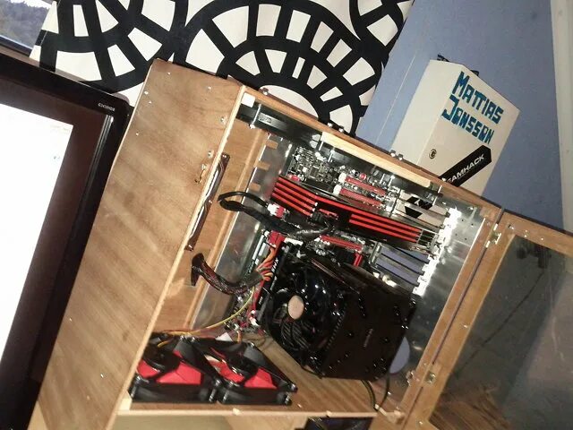 вейп zenith кастом. уникальный кастом. кастом мод. Dna 250c custom. Harley davidson cafe racer.