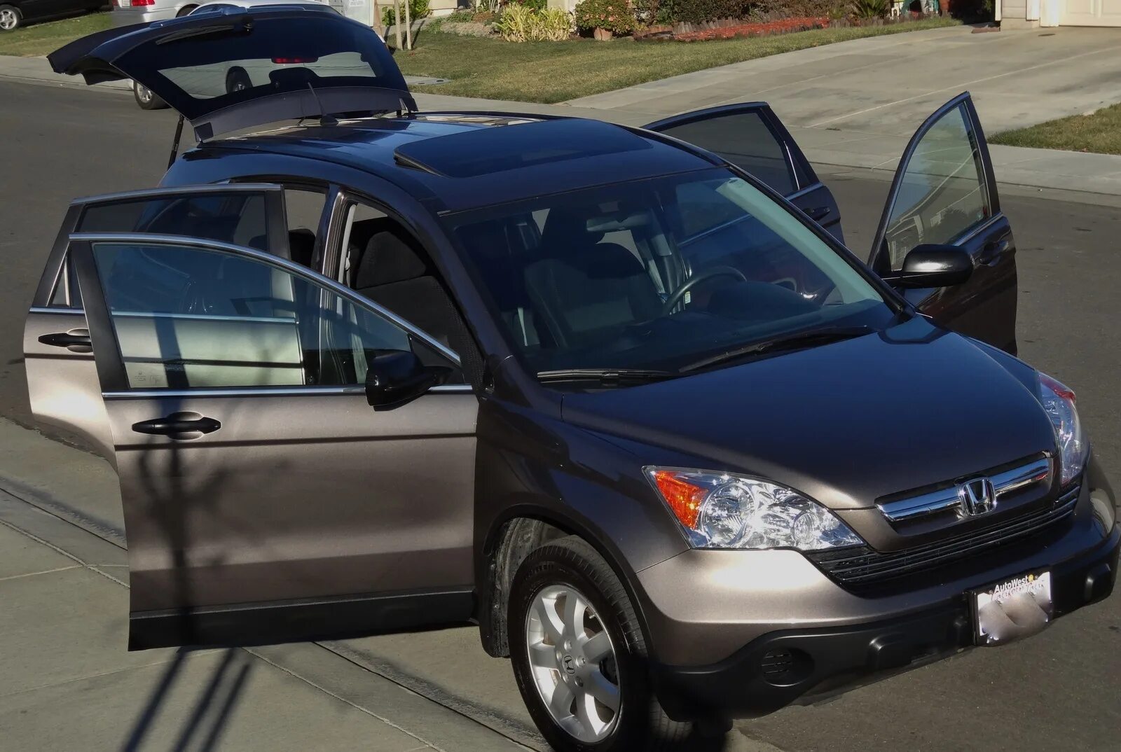 Крыша срв 3. Honda crv 2009. honda crv 3 люк. honda cr-v с люком. хонда срв с люком на крыше.